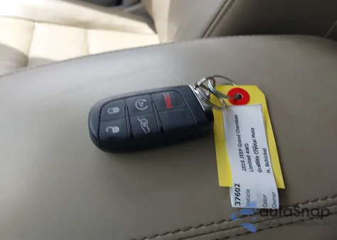 2016 Jeep Grand Cherokee Limited z USA, uszkodzony, nr VIN 1C4RJFBGXGC326754